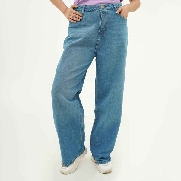 BSG women's denim Azure Sky Breeze Wide Leg Jeans in light blue with relaxed fit