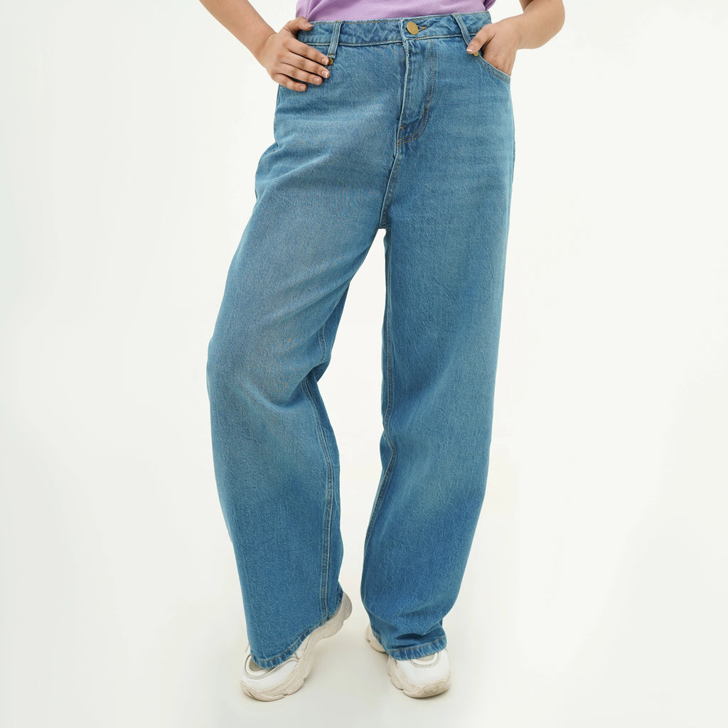 Azure Sky Breeze Wide Leg Jeans for women in light blue denim with a relaxed fit