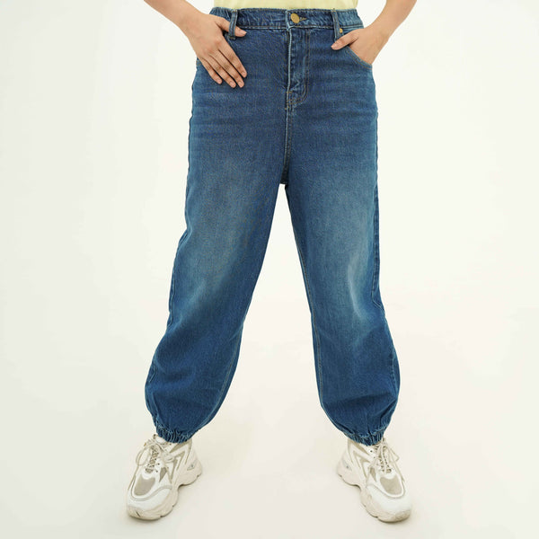BSG women's denim jeans in cool vibrant relaxed fit blues with elastic cuffs and casual style
