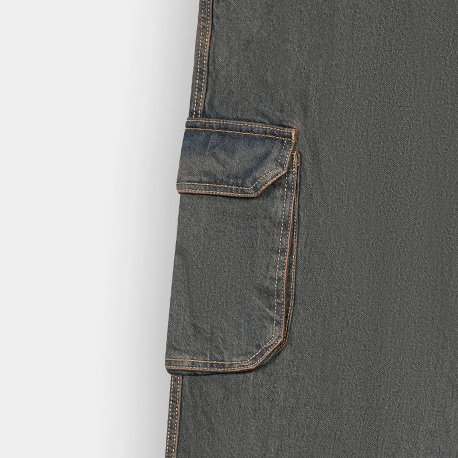 Stylish Multi Pocket Rusty Tint True Baggy Denim Cargo Jeans for a trendy look, BSG brand