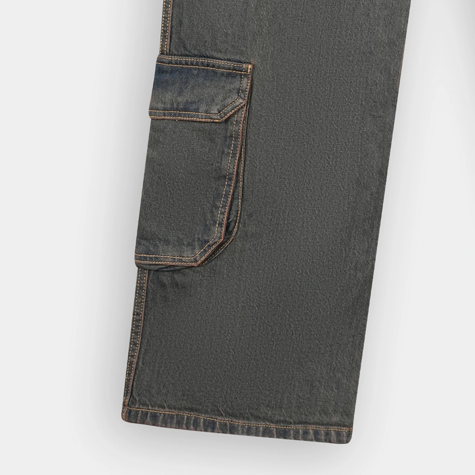 Stylish Multi Pocket Rusty Tint True Baggy Denim Cargo Jeans from BSG for versatile fashion