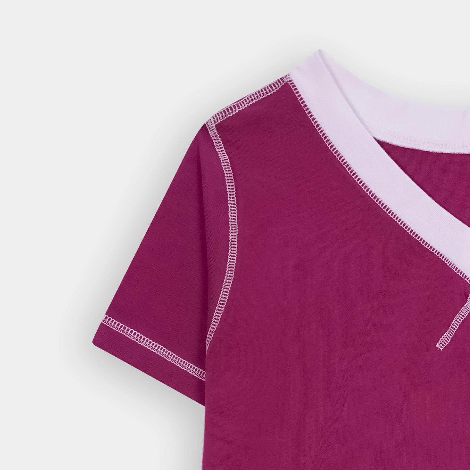 Stylish White Contrast Trim Magenta V Neck T Shirt by BSG for a casual look
